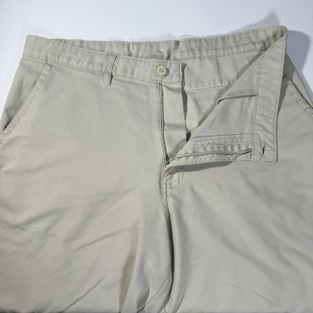 Champion Mens Khaki Golf‎ Shorts Tan Size 36W Polyester
